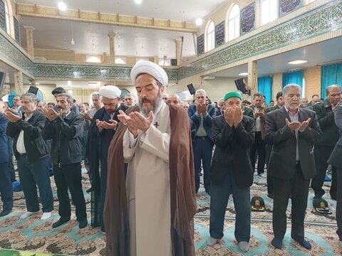 تصاویر/اقامه نماز عید سعید فطر در شهرستان بیجار