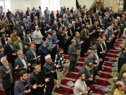 تصاویر / اقامه نماز عید سعید فطر در نهاوند