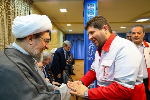 تصاویر | دیدار عیدانه نماینده ولی فقیه در استان در حسینیه بیت امام جمعه تبریز