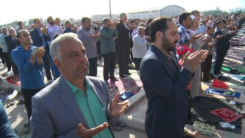 تصاویر/ شکوه نماز عید فطر در میبد