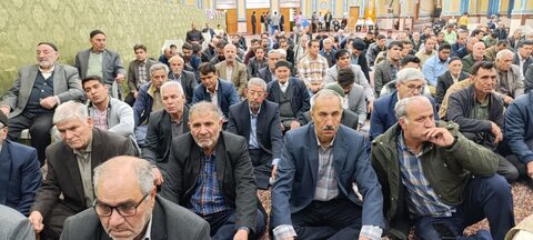 تصاویر/ اقامه نماز عید فطر در شهر ماهنشان