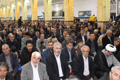 تصاویر/ اقامه نماز عید فطر در شهر بناب