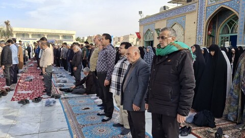 تصاویر /  اقامه نماز با شکوه عید سعید فطر در امامزاده شاه سید علی علیه‌السلام