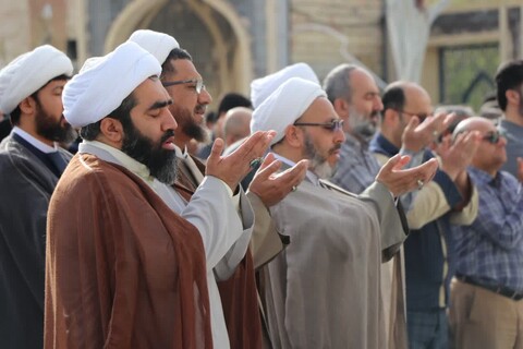 تصاویر /  اقامه نماز با شکوه عید سعید فطر در امامزاده شاه سید علی علیه‌السلام