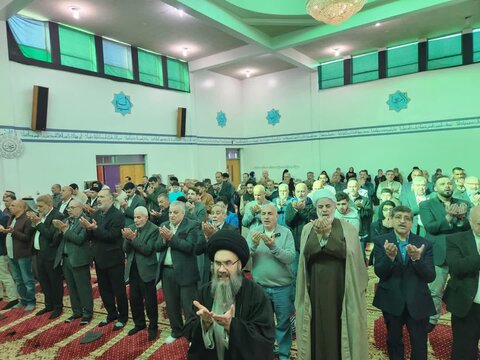 تصاویر/ اقامه نماز عید سعید فطر در مرکز اسلامی الزهرا ایالت میشیگان آمریکا