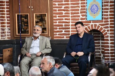 تصاویر/ مراسم گرامیداشت روز جمهوری اسلامی ایران در خوی