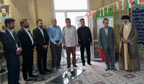 تصاویر/ بزرگداشت روز جمهوری اسلامی در بندر دیّر