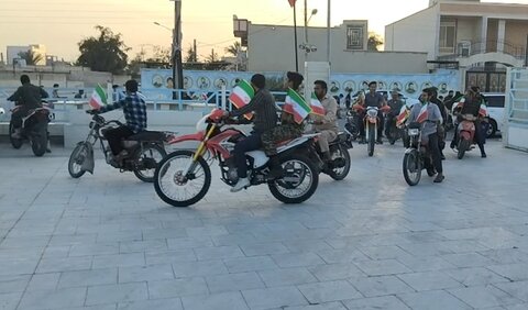 تصاویر/ بزرگداشت روز جمهوری اسلامی در بندر دیّر