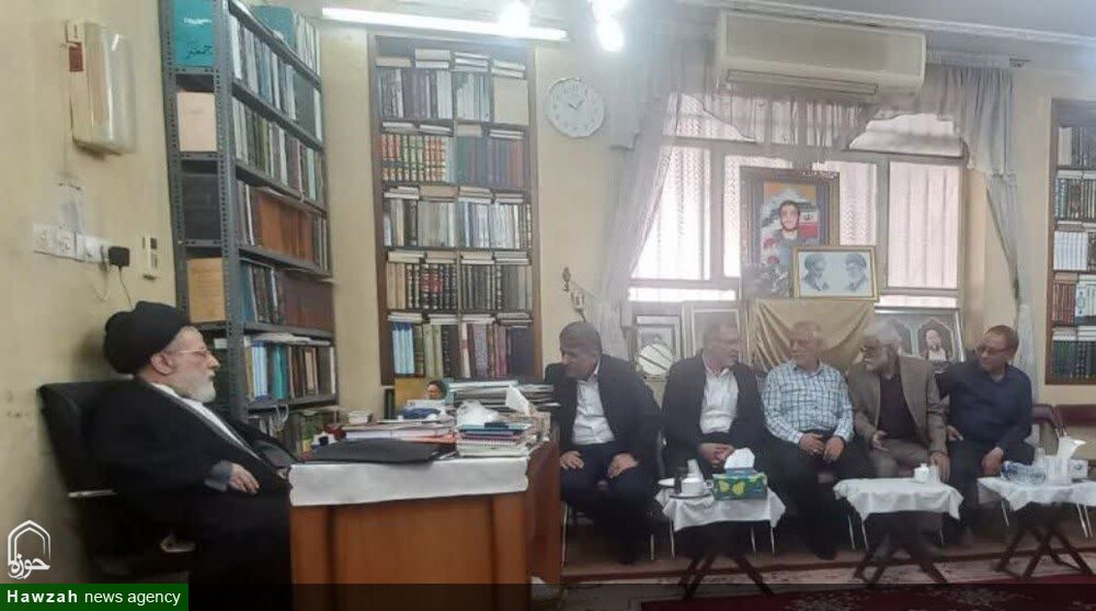 تصاویر/ دیدار عیدانه اقشار مختلف با اعضای مجلس خبرگان رهبری و علمای خوزستان