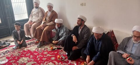 تصاویر/ دیدار نوروزی طلاب واساتید مدرسه علمیه امیرالمومنین(ع) باروحانیون پیشکسوت