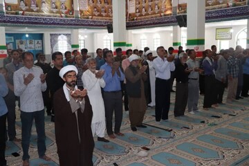 تصاویر/ اقامه نماز جمعه قلعه گنج