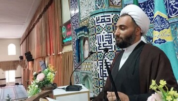 امام جمعه موقت میاندوآب: ایجاد تفرقه کار مزدوران دشمن است