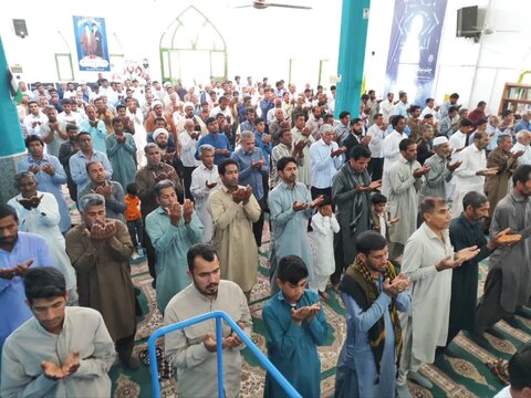 تصاویر/ اقامه نماز جمعه ریگان