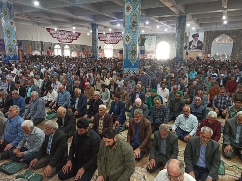 تصاویر/ نمازعبادی سیاسی جمعه کاشان