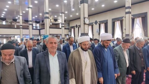 تصاویر/ آیین عبادی سیاسی نماز جمعه چهاربرج