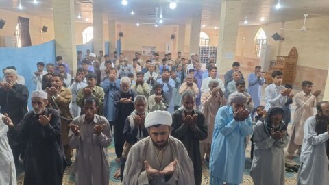 تصاویر/ اقامه نماز جمعه جازموریان