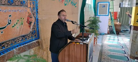 تصاویر اقامه نماز جمعه الیگودرز