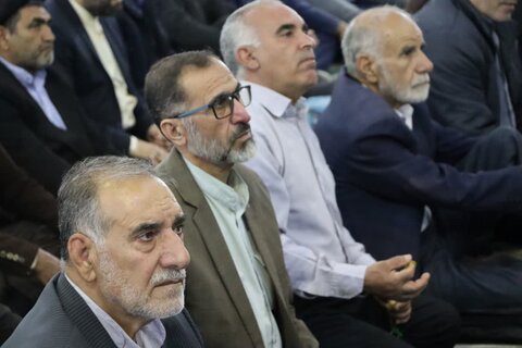 تصاویر اقامه نماز جمعه خرم آباد