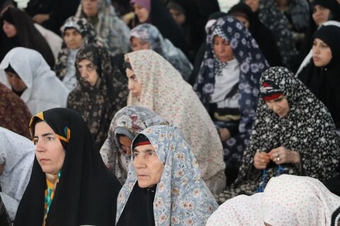 تصاویر اقامه نماز جمعه خرم آباد