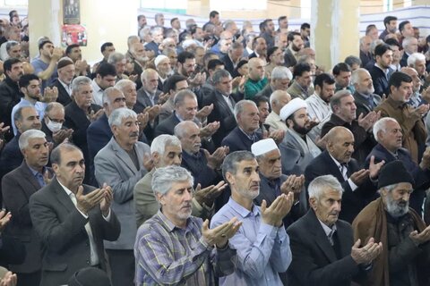 تصاویر اقامه نماز جمعه خرم آباد