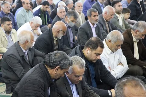 تصاویر اقامه نماز جمعه خرم آباد