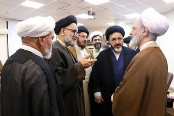 تصاویر/ دیدارهای نوروزی آیت الله اعرافی