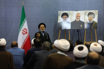 حقوق بشر غربی، نمایشی برای سرپوش گذاشتن بر جنایات است