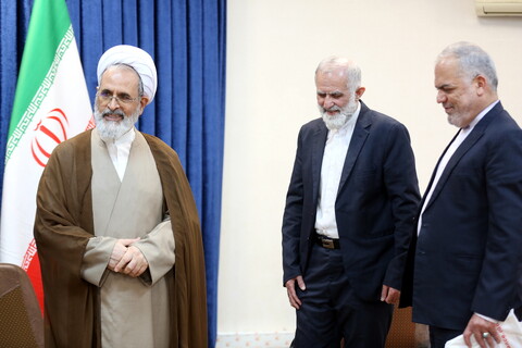 تصاویر/ دیدار های نوروزی آیت الله اعرافی