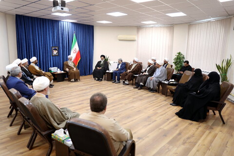 تصاویر/ دیدار های نوروزی آیت الله اعرافی