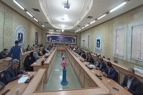 مشکلات زیرساختی اماکن مذهبی بخش بیستون بررسی شد