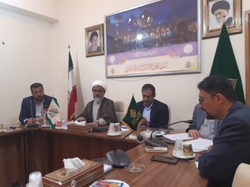 فعالیت ۳۲مبلغ به صورت شبانه‌روزی در حرم مطهر شاهچراغ(ع)/ توزیع ۸۰۰۰ محصولات فرهنگی در ایام نوروز در حرم شاهچراغ(ع)