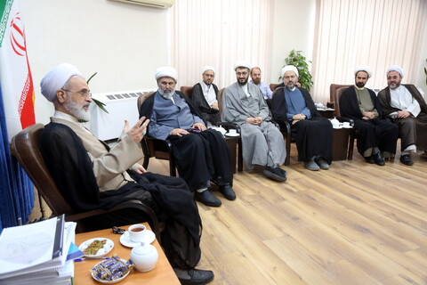 تصاویر/ دیدار های نوروزی آیت الله اعرافی