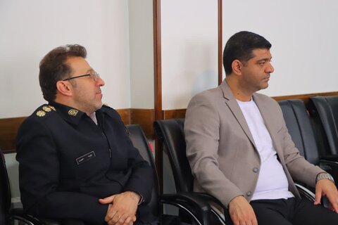 تصاویر/ دیدار نوروزی فرمانده انتظامی و رئیس پلیس راهور شهرستان اسلامشهر با امام جمعه اسلامشهر