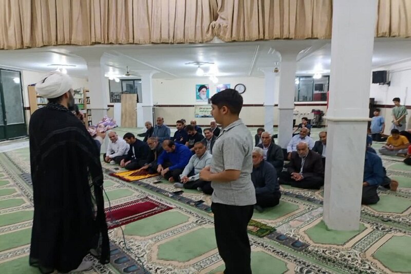 تجلیل از نوجوانان برتر مسجد حضرت ابوالفضل العباس(ع) در سرپل ذهاب