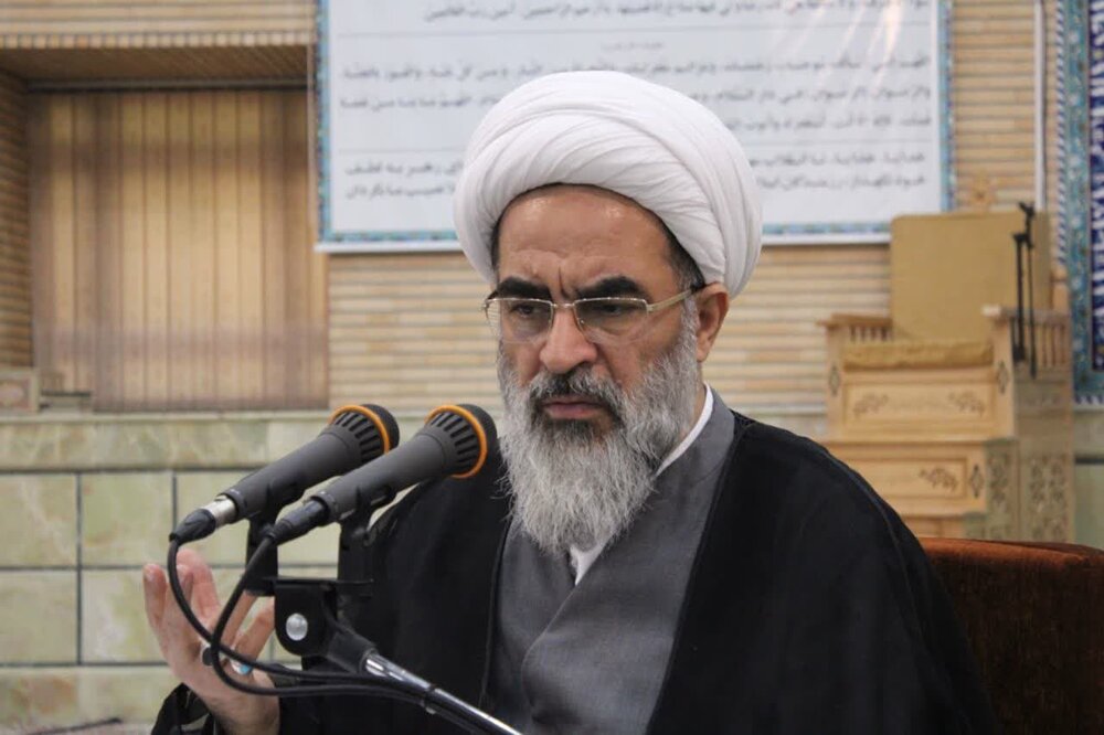 قرآن، اهل بیت(ع) و عقل سه پایه اساسی برای فهم آیات قرآنی
