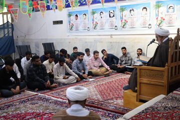 تصاویر/ درس اخلاق طلاب مدرسه علمیه النبی (ص) بندرعباس