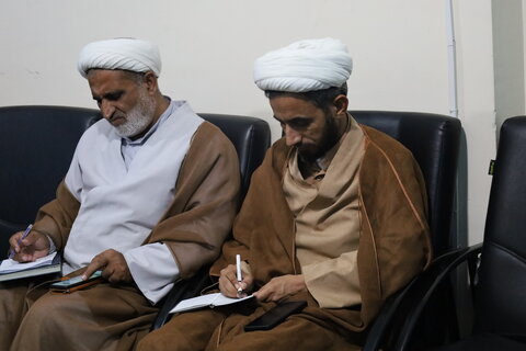 تصاویر /بررسی مسائل حوزه علمیه هرمزگان توسط دفتر برنامه‌ریزی و نظارت حوزه‌های علمیه