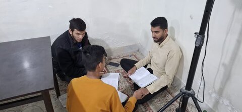 تصاویر/ گروه مباحثه مدرسه دارالعلم اسلامی‌ کاشان