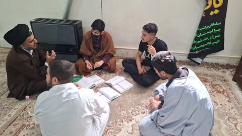 تصاویر/ گروه مباحثه مدرسه دارالعلم اسلامی‌ کاشان