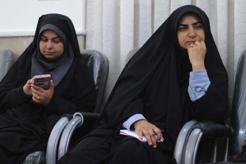 نشست خبری مدیر حوزه علمیه سفیران هدایت بیرجند