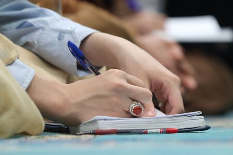 تصاویر/ هیئت هفتگی مدرسه علمیه امام خامنه‌ای ارومیه