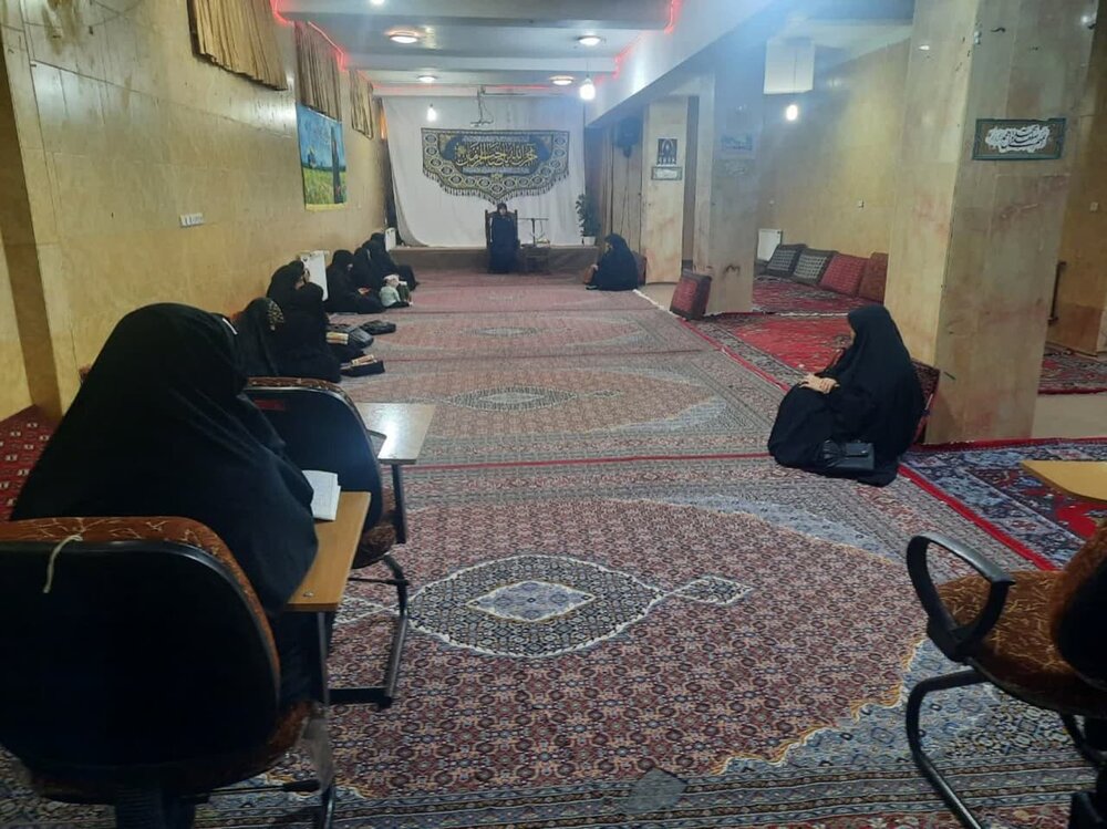 مراسم بزرگداشت سالروز تخریب قبور ائمه بقیع در زرندیه برگزار شد