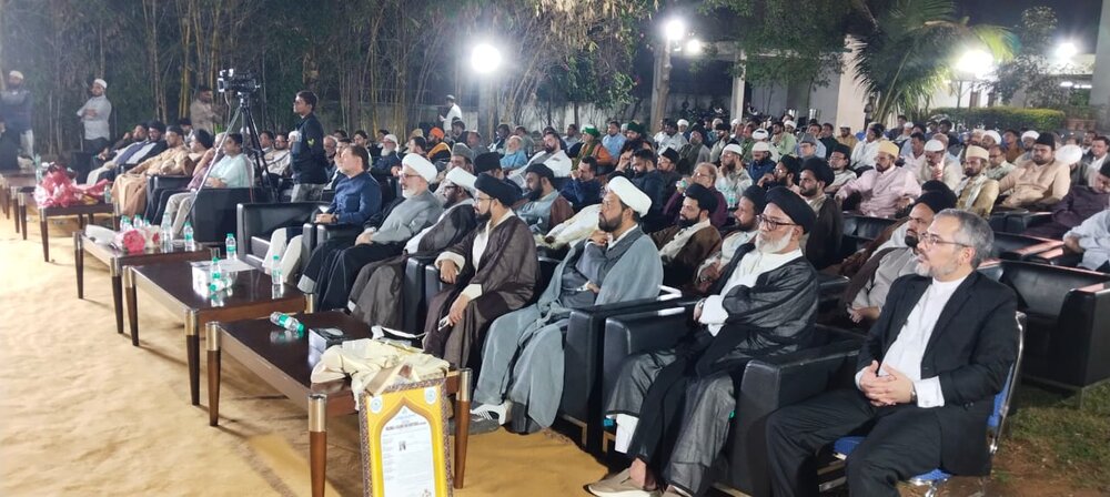 تجلیل از خدمات نماینده پیشین ولیفقیه در هند