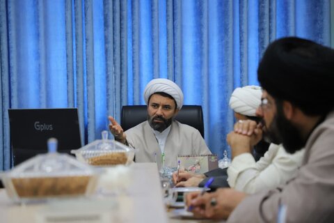 تصاویر/اولین جلسه ستادی حوزه علمیه کردستان در سال جدید