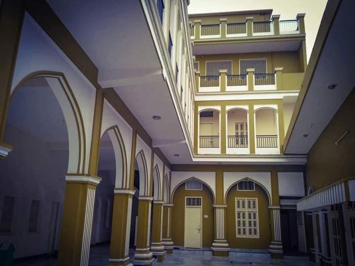 भारतीय धार्मिक स्थलो का परिचय / मदरसा इमानिया