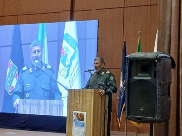 رهبر انقلاب تنها پرچمدار جبهه حق در مقابل جنایات صهیونیست‌ها است/ وظیفه نخبگان تبیین، افشاگری و حمایت از مظلومان است