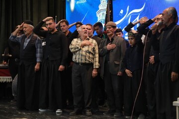 از فعالان و هنرمندان آیینی ویژه برنامه «آوای رمضان» تقدیر شد
