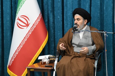 تصاویر/ نشست  نماینده ولی فقیه در آذربایجان غربی با جمعی از ورزشکاران