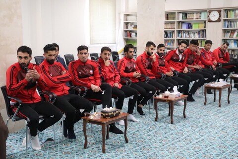 تصاویر/ نشست  نماینده ولی فقیه در آذربایجان غربی با جمعی از ورزشکاران