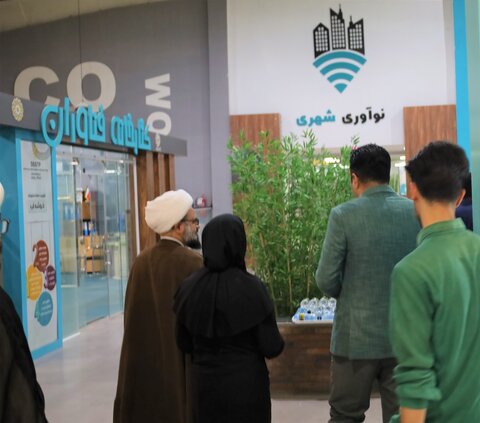بازدید مدیر حوزه علمیه سیستان و بلوچستان از پارک علم و فناوری